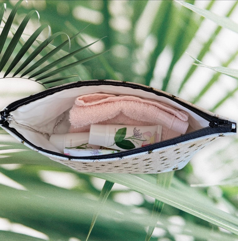 Natural Bee   Handmade Fabric Washbag