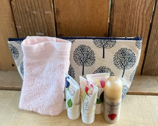 Natural Mulberry Tree Navy Handmade fabric washbag